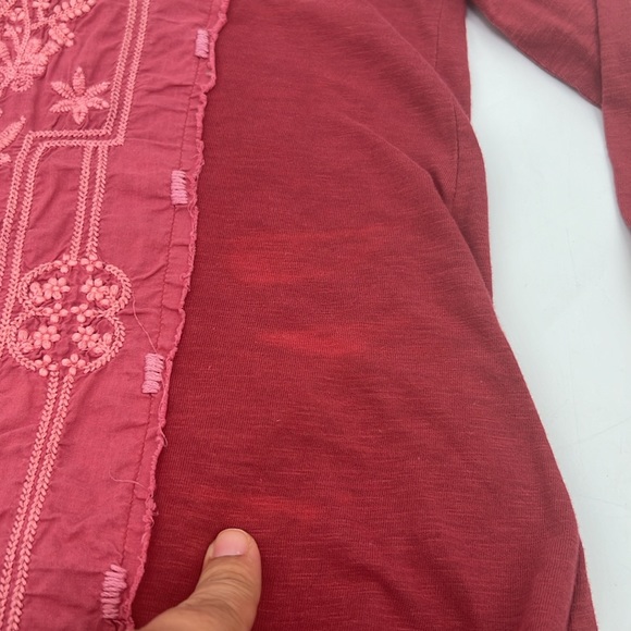 Soft Surroundings Small Natalia Tunic Red Embroidered Asymmetrical Hem #2AB14 - Picture 3 of 10